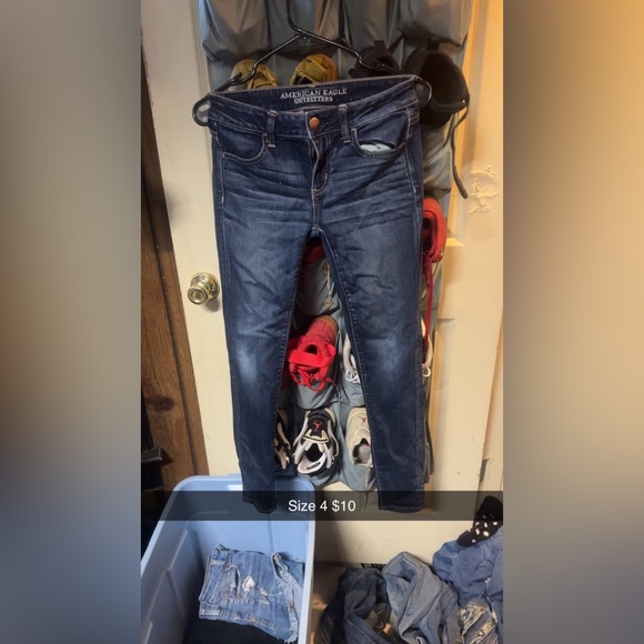 Jeans - Picture 15 of 16